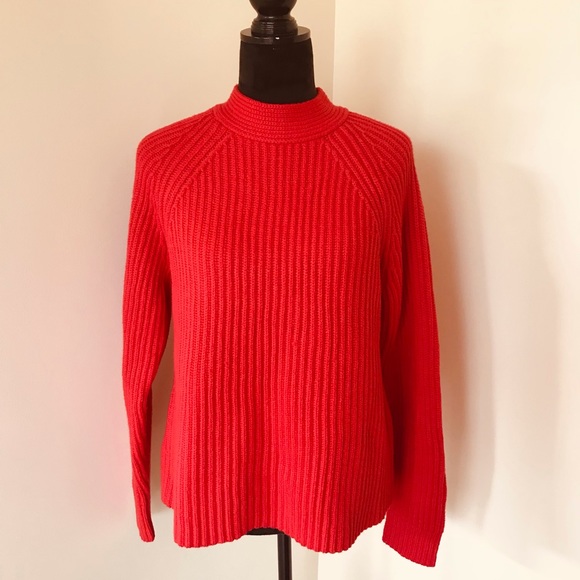 Nwt Banana Republic Ribbed Raglan 